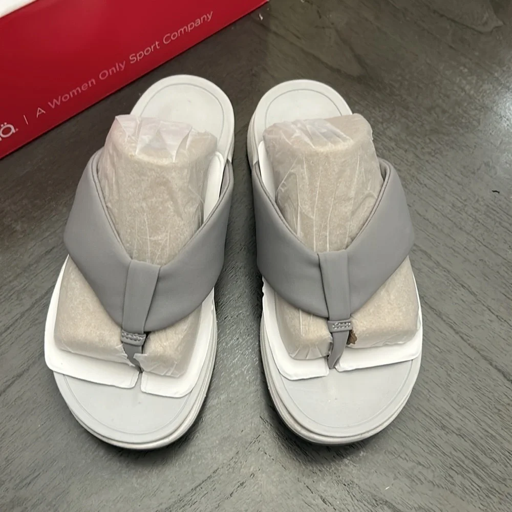 Ryka Soft Toe Dual-Density Thong Sandals Timid (WIDE)